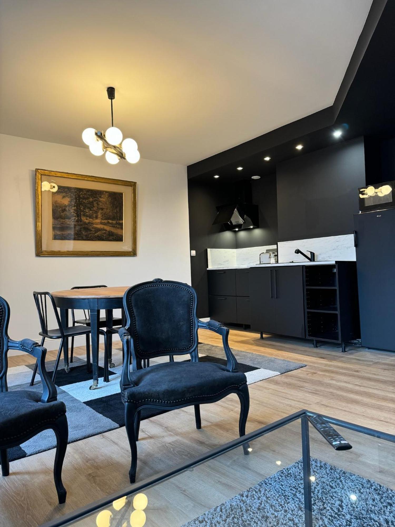 Le 28 - Residence De Standing En Vieille-Ville Avec Parking 滨海布洛涅 外观 照片