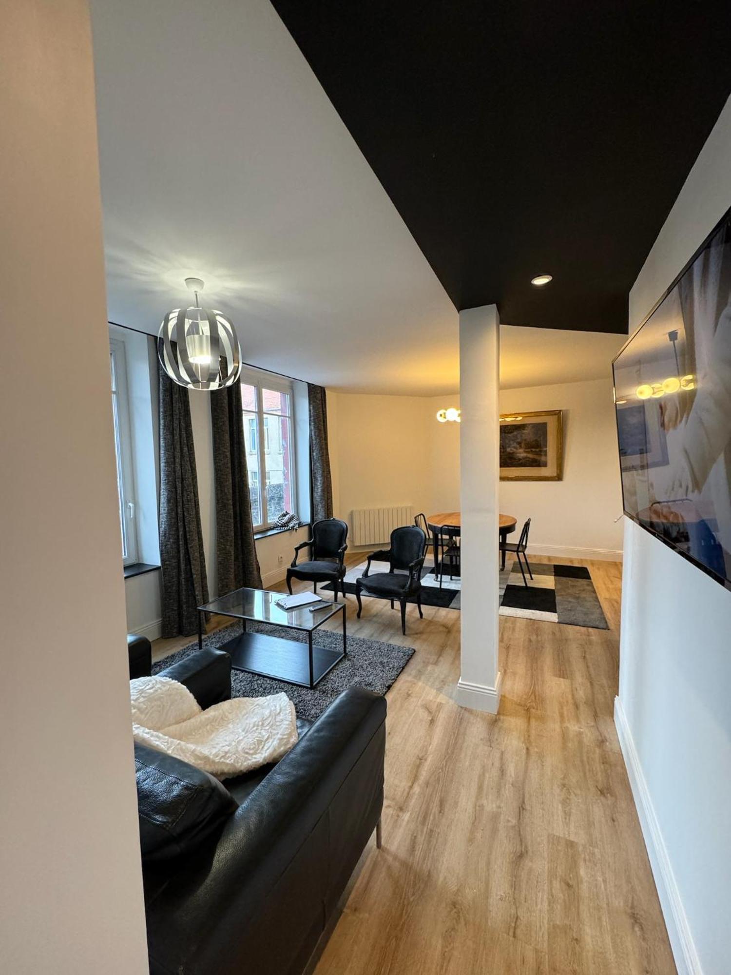 Le 28 - Residence De Standing En Vieille-Ville Avec Parking 滨海布洛涅 外观 照片